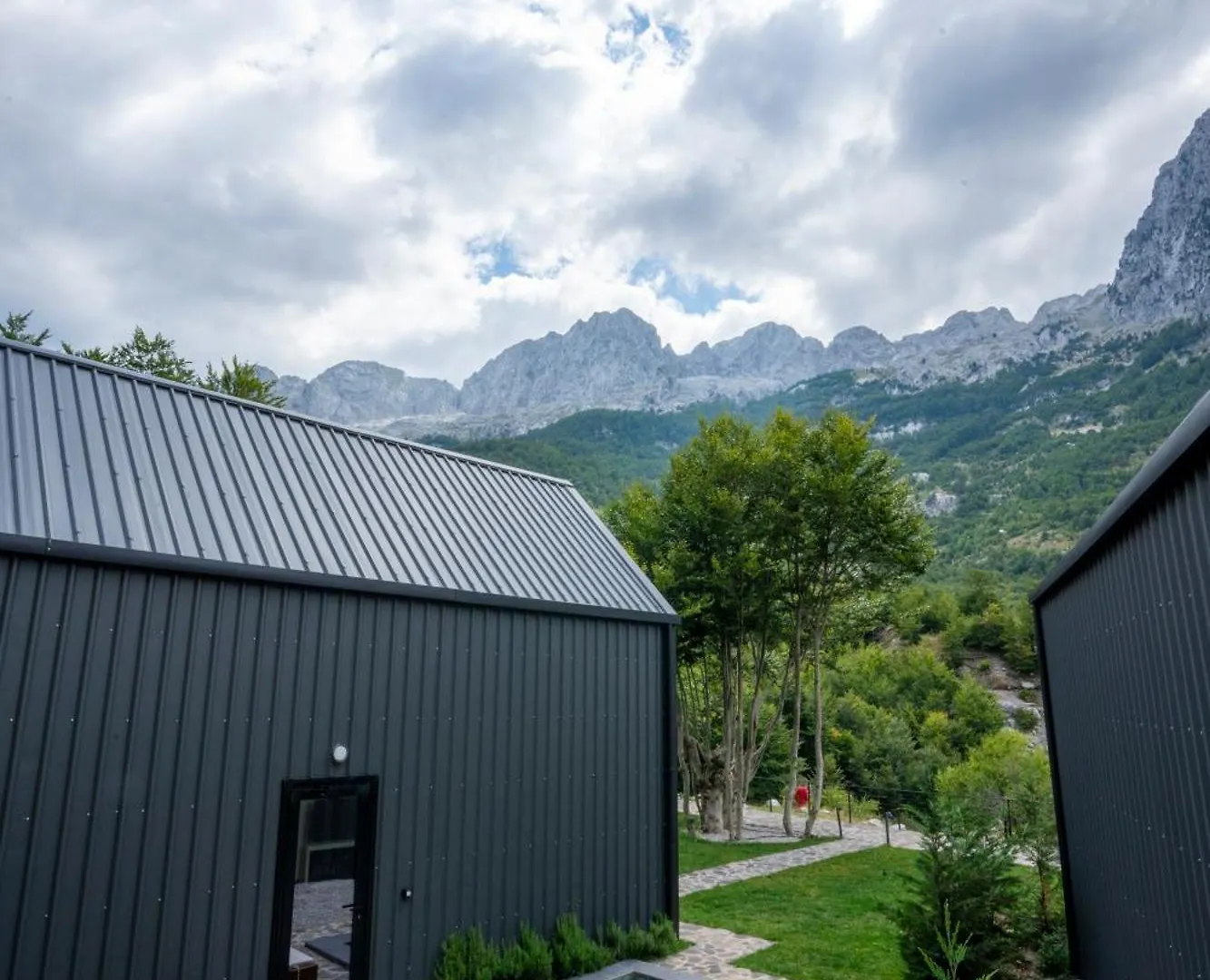 North Alpine Villas Boge 0*,  Albania
